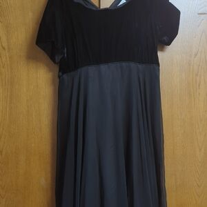 Elegant Black Velvet Dress